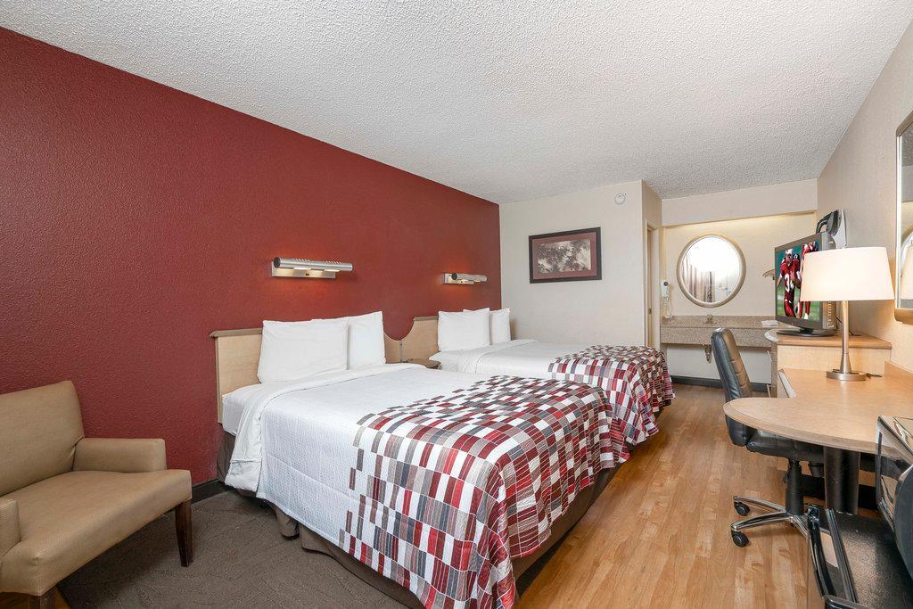 Red Roof Inn Cleveland - Independence Buitenkant foto